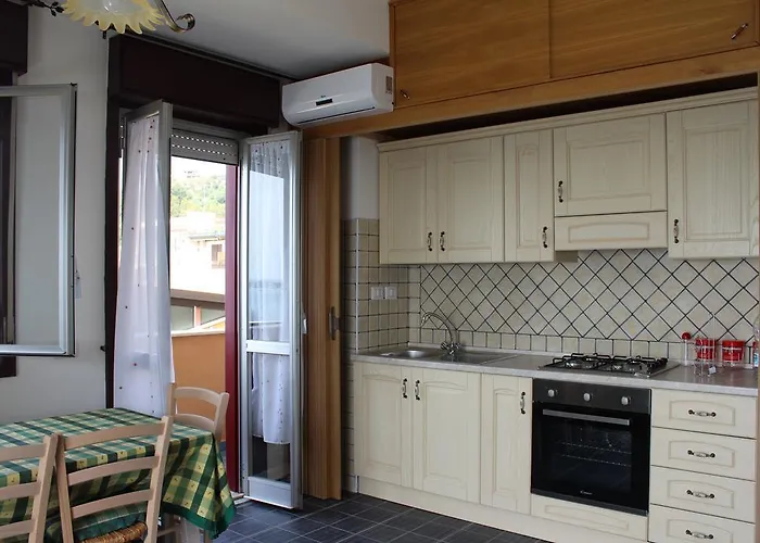 Vista D'incanto Giardini-Naxos